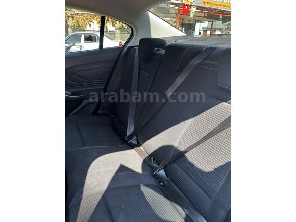 Sahibinden Ford Focus 1.0 EcoBoost Titanium Stil 2023 Model 