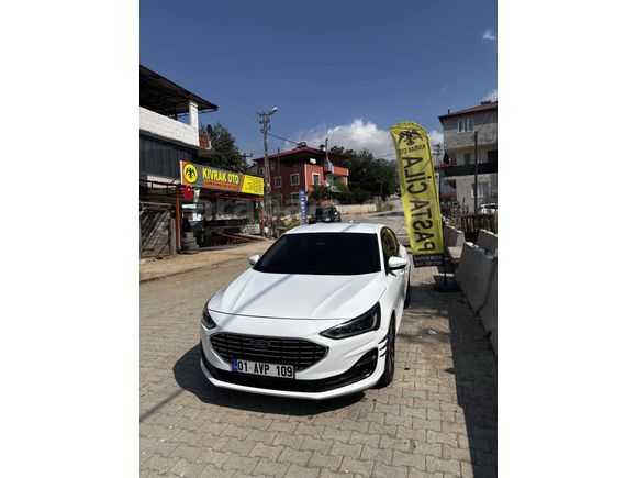 Sahibinden Ford Focus 1.0 EcoBoost Titanium Stil 2023 Model 