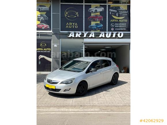 OPEL ASTRA 2010 MODEL (MOTOR YAPILMASI GEREKLİ)