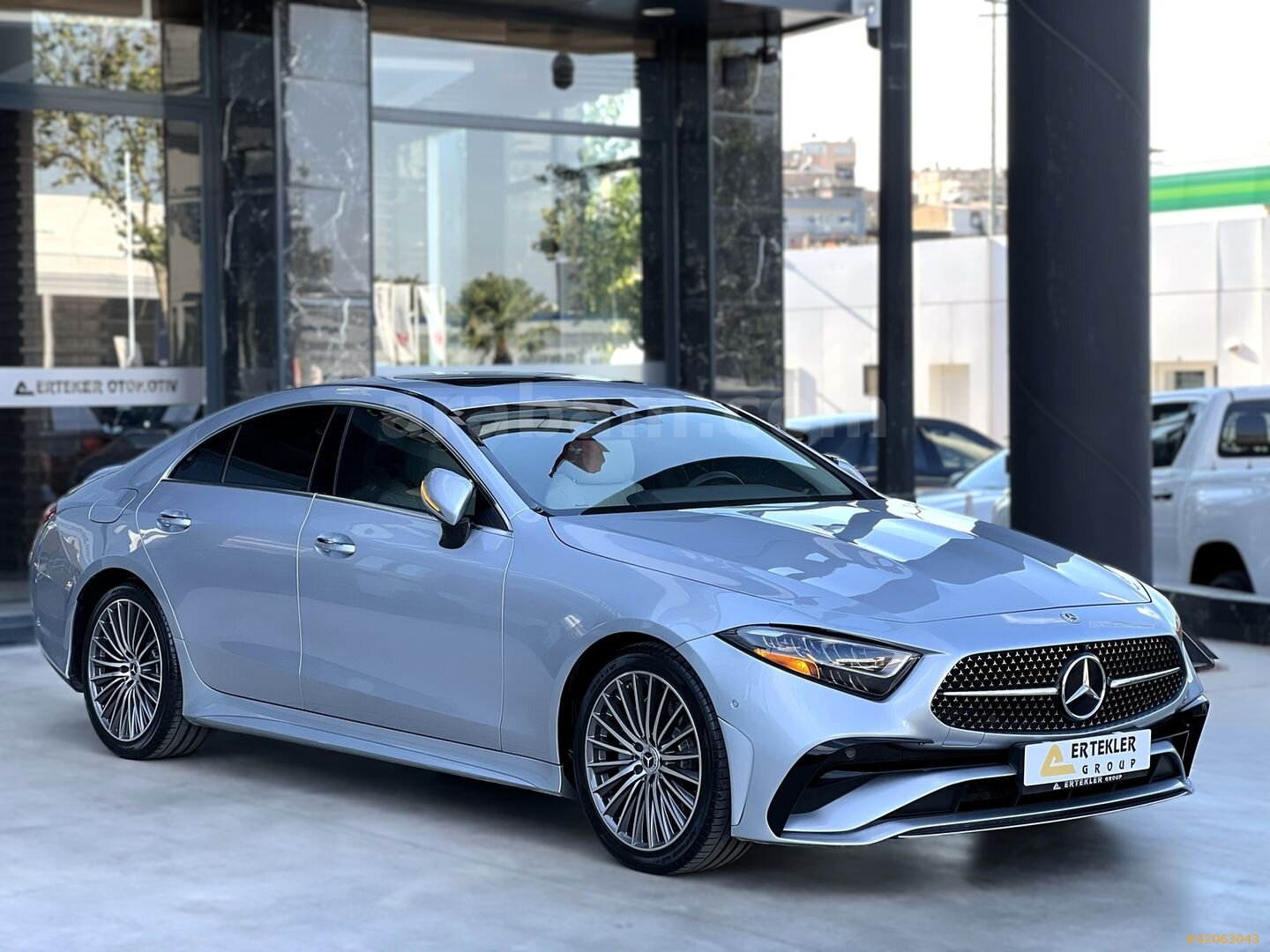 Galeriden Mercedes - Benz CLS 300 D AMG 2022 Model İzmir 139.750 km Gri 2