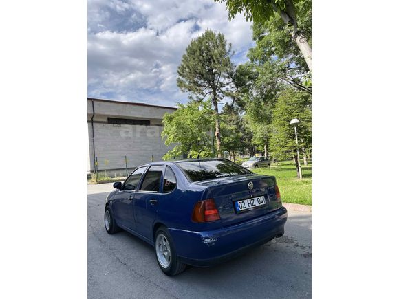 EMSALSİZ POLO