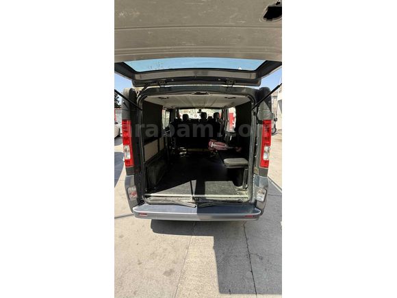 Sahibinden Renault Trafic Multix 2.0 dCi 2011 Model 