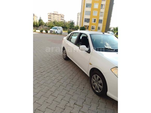 Emekli polisten Renault Symbol 1.2 Authentique 2012 Model 