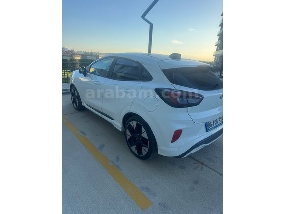 İlk Sahibinden Ford Puma- E Premium 2025 Model hatasız  