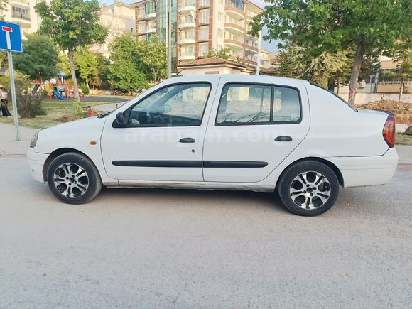 Sahibinden Renault Clio 1.4 RNA 2000 Model Malatya