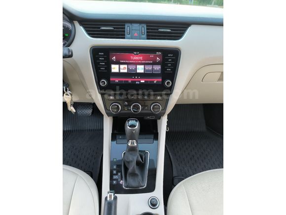 107 BİN de  2019 Octavia STYLE sahibinden