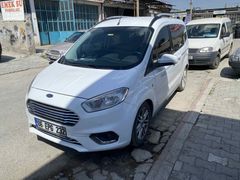 Galeriden Ford Tourneo Courier 1.5 TDCi Titanium Plus 2020 Model Konya
