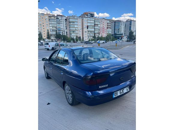 Sahibinden Renault Megane 1.6 RTE 1998 Model