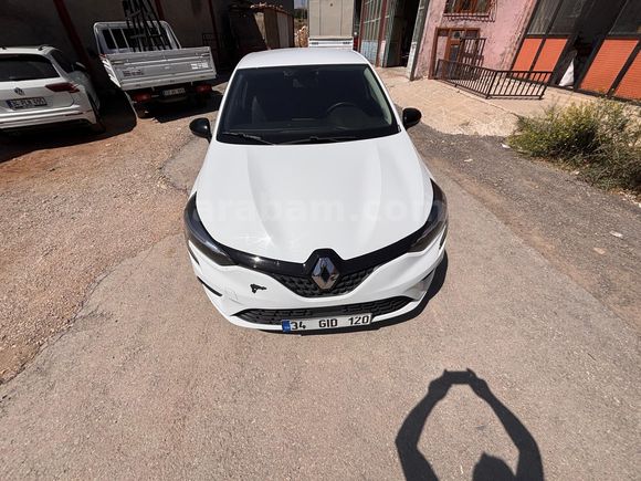 Sahibinden Renault Clio 1.0 TCe Joy 2023 Model