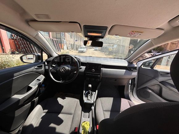 Sahibinden Renault Clio 1.0 TCe Joy 2023 Model