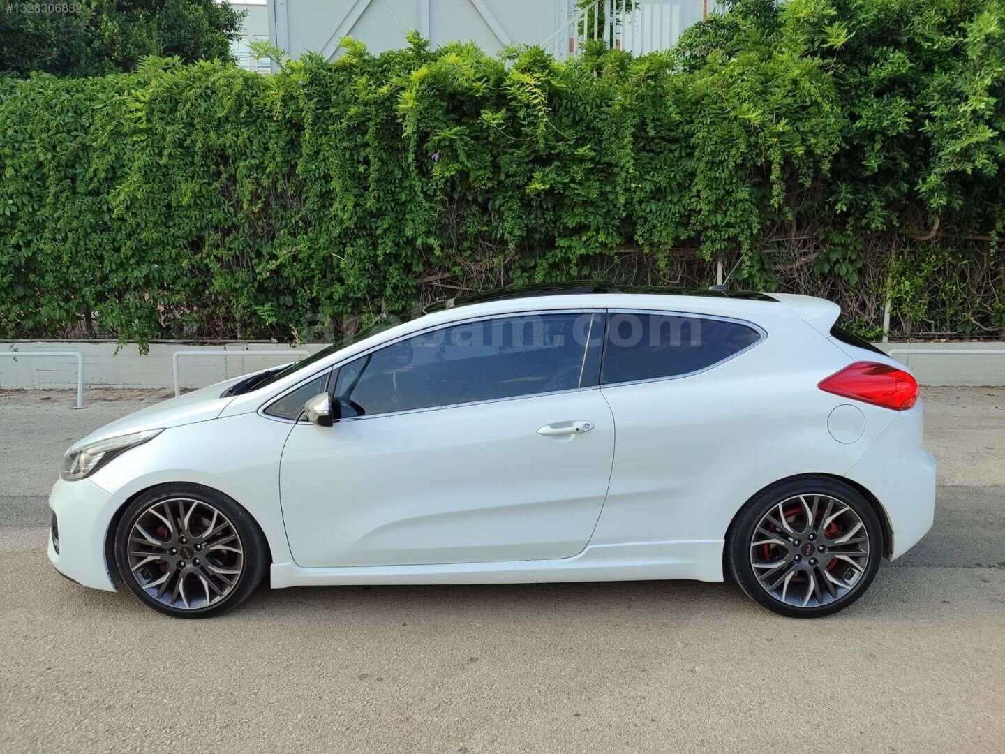 KOTA MOTORS / KIA PRO CEED 1.6 GDI GT 6