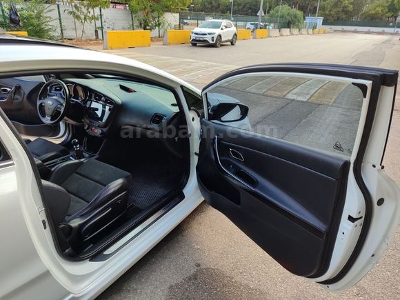 KOTA MOTORS / KIA PRO CEED 1.6 GDI GT