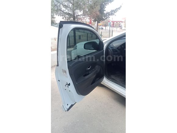Sahibinden Renault Fluence 1.5 dCi Touch 2015 Model