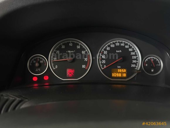 EMSALSİZ TEMİZLİKTE KLİMALI VECTRA C 2005 MODEL(BODRUM'DA)