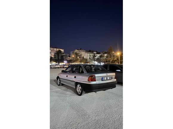 Sahibinden Opel Astra 1.4 Classic 2000 Model 