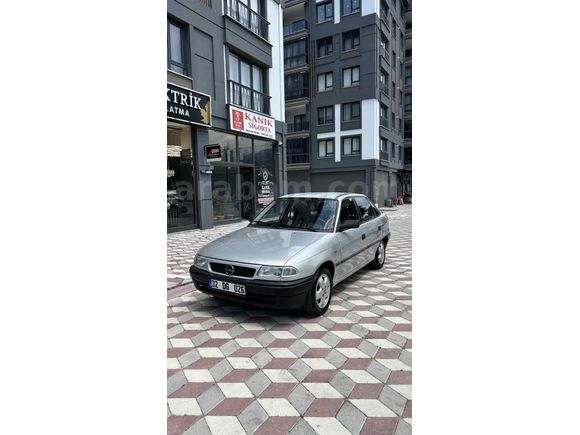 Sahibinden Opel Astra 1.4 Classic 2000 Model 