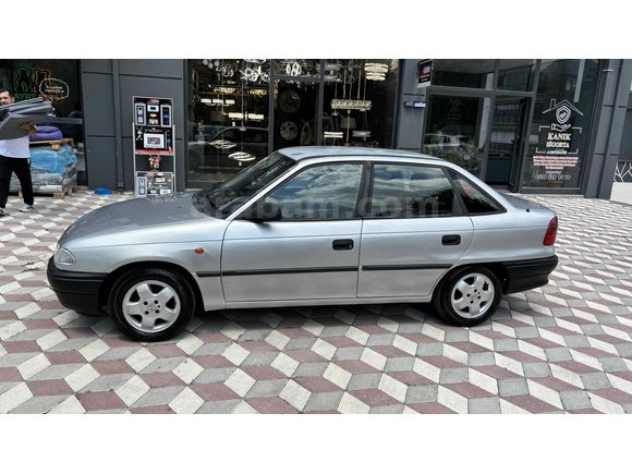Sahibinden Opel Astra 1.4 Classic 2000 Model 