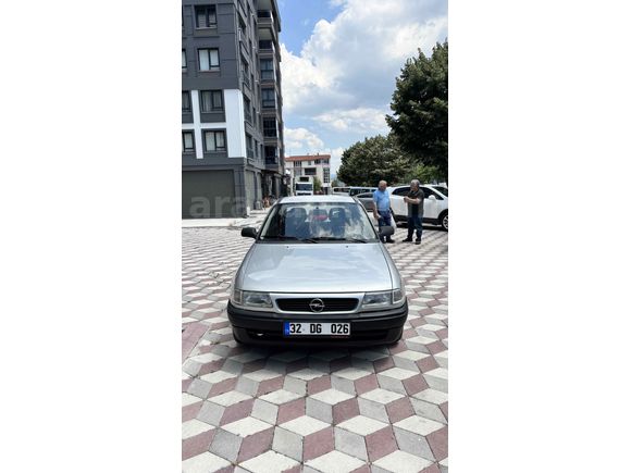 Sahibinden Opel Astra 1.4 Classic 2000 Model 
