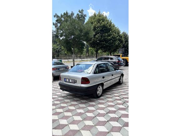 Sahibinden Opel Astra 1.4 Classic 2000 Model 