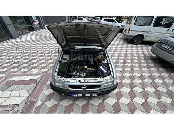 Sahibinden Opel Astra 1.4 Classic 2000 Model 