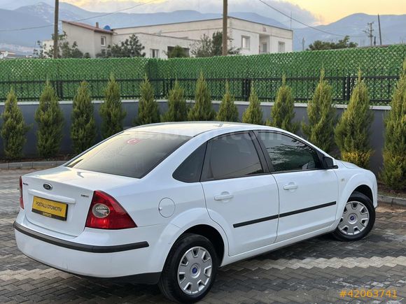 2007 FOCUS 1.6 TDCİ 110 BG NADİR KALANLARDAN FUL BAKIMLI