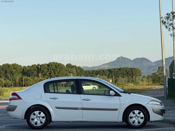 Hatasız 225 bin km megane