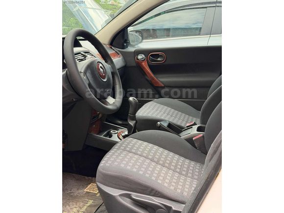 Hatasız 225 bin km megane