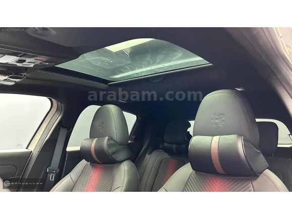 '''GARDEN'''ŞAMPANYA/SİYAH 2025 ALFA ROMEO SPECİALE