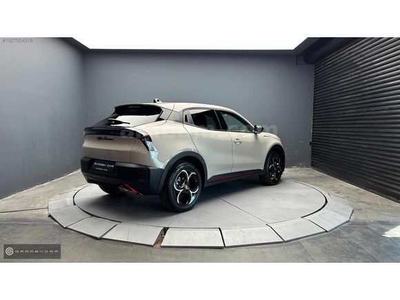 '''GARDEN'''ŞAMPANYA/SİYAH 2025 ALFA ROMEO SPECİALE