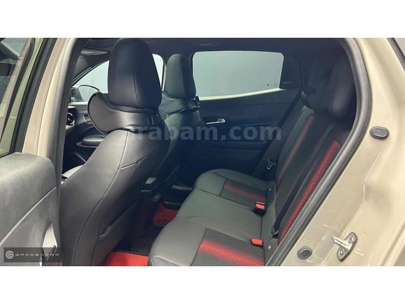 '''GARDEN'''ŞAMPANYA/SİYAH 2025 ALFA ROMEO SPECİALE