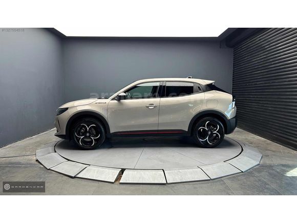 '''GARDEN'''ŞAMPANYA/SİYAH 2025 ALFA ROMEO SPECİALE