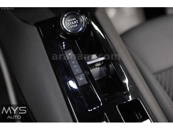 MYS AUTO 2025 ALFA ROMEO JUNİOR IBRİDA 1.2 HYBRİD SPECİALE FULL