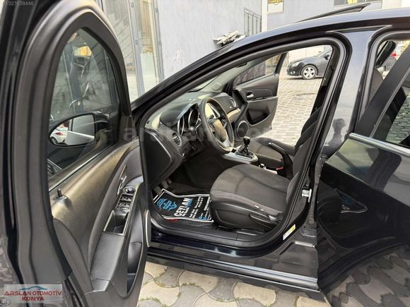 ARS OTOMOTİV DEN 2011 MODEL 2012 TRAFİK ÇIKIŞLI LT PLUS SONRUFLU
