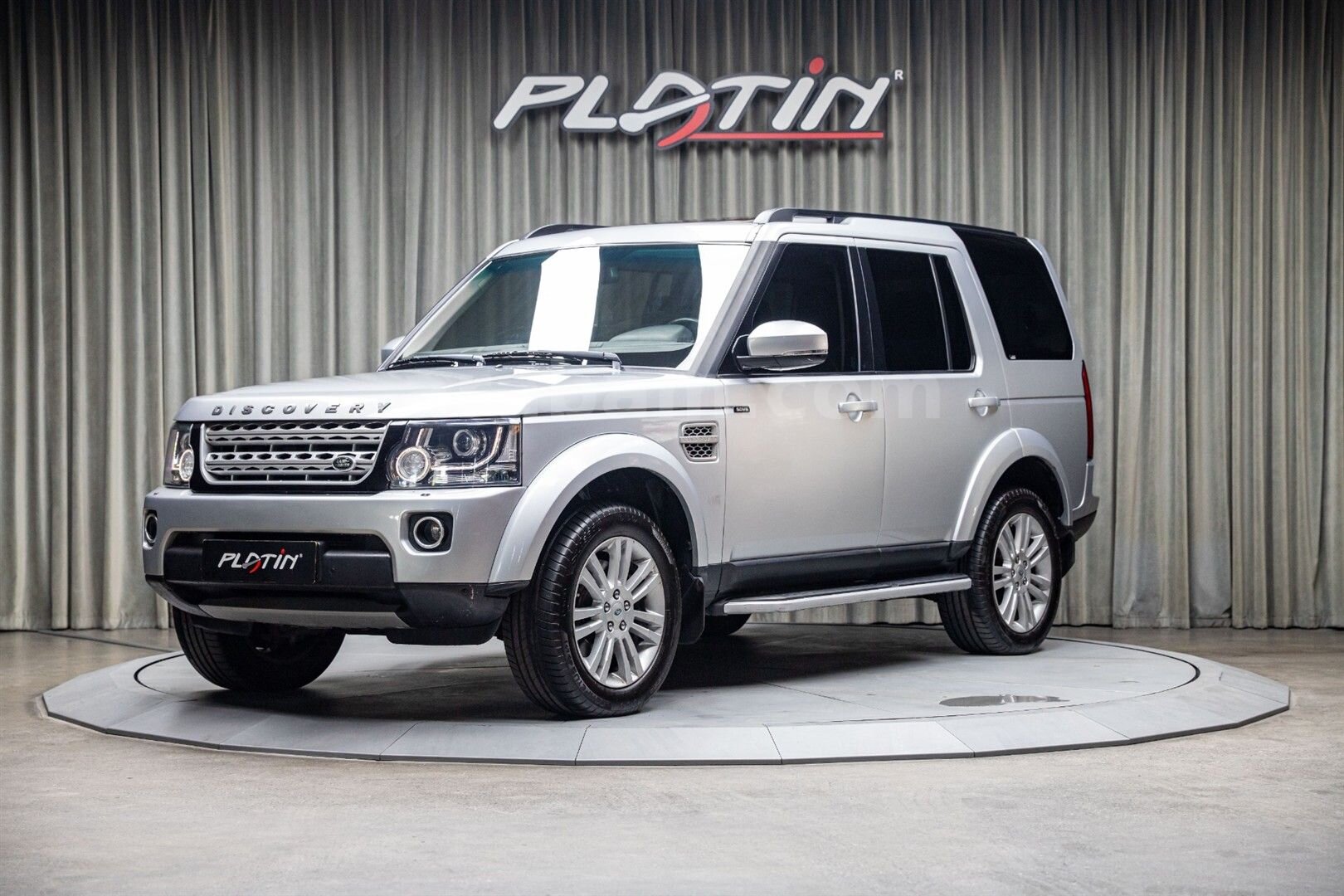 Galeriden Land Rover Discovery 3.0 SDV6 HSE 2016 Model İstanbul 165.537 km Gri 1