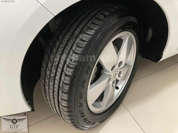 GTY AUTO'dan BOYASIZ FLUENCE DYNAMİC 1.5DCİ-OTOMATİK-95.000km