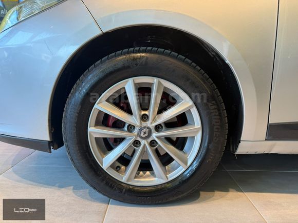 LEO CAR | 1.5 DCI Dynamic EDC | K.K 12 TK | TAMAMINA KREDİ