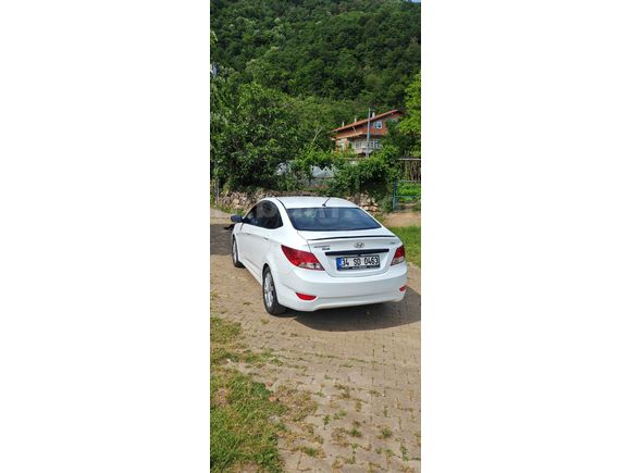 Sahibinden Hyundai Accent Blue 1.6 CRDI Mode Plus 2016 Model