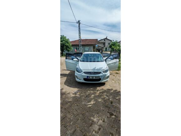 Sahibinden Hyundai Accent Blue 1.6 CRDI Mode Plus 2016 Model