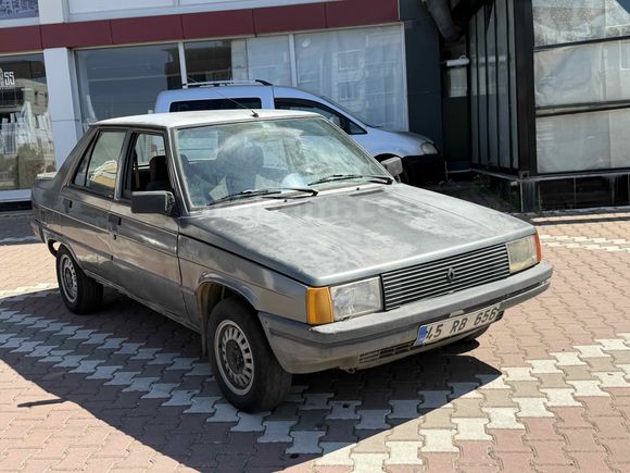 Galeriden Renault R 9 1.4 Broadway GTE 1993 Model Manisa