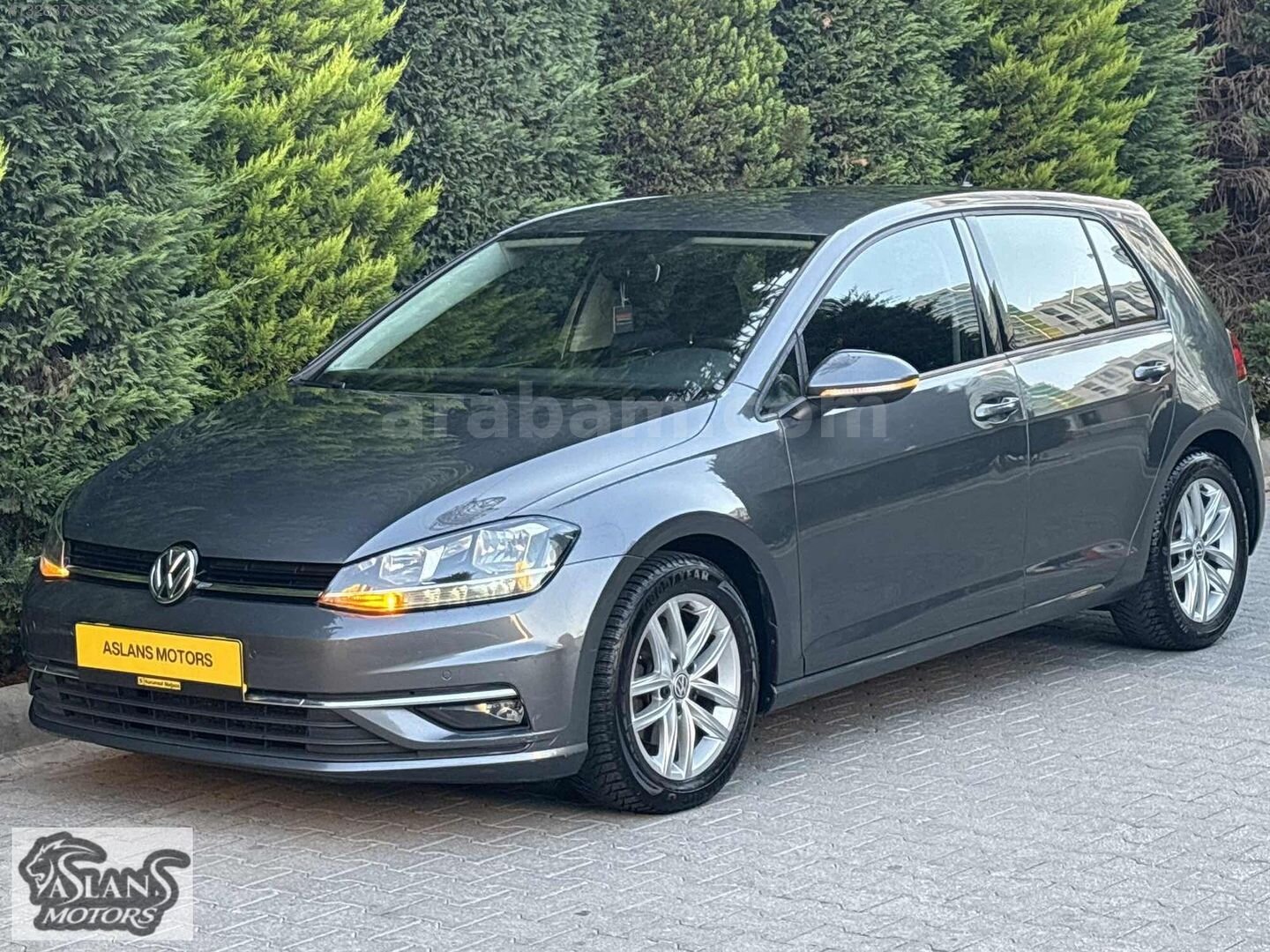 Galeriden Volkswagen Golf 1.5 TSi Comfortline 2020 Model İstanbul 148.000 km Gri 1