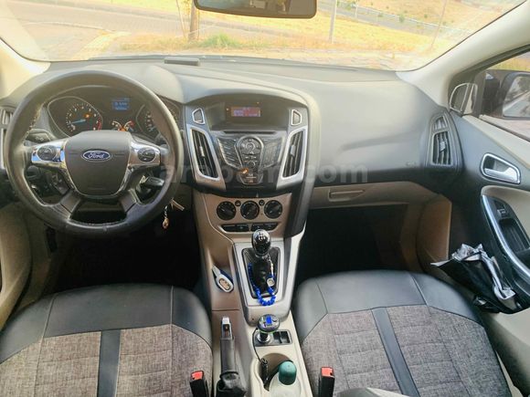 Sahibinden Ford Focus 1.6 Ti-VCT Style 2012 Model Batman
