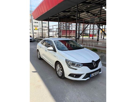 Galeriden Renault Megane 1.5 dCi Touch 2018 Model İstanbul