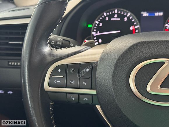 ÖZKINACI'DAN LEXUS RX300 50.000KM EXECUTIVE %20 KDV-KARTA TAKSİT