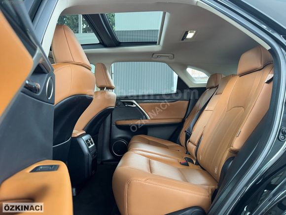 ÖZKINACI'DAN LEXUS RX300 50.000KM EXECUTIVE %20 KDV-KARTA TAKSİT