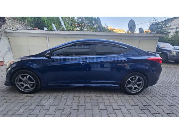 Sahibinden Hyundai Elantra 1.6 D-CVVT Mode 2011 Model 