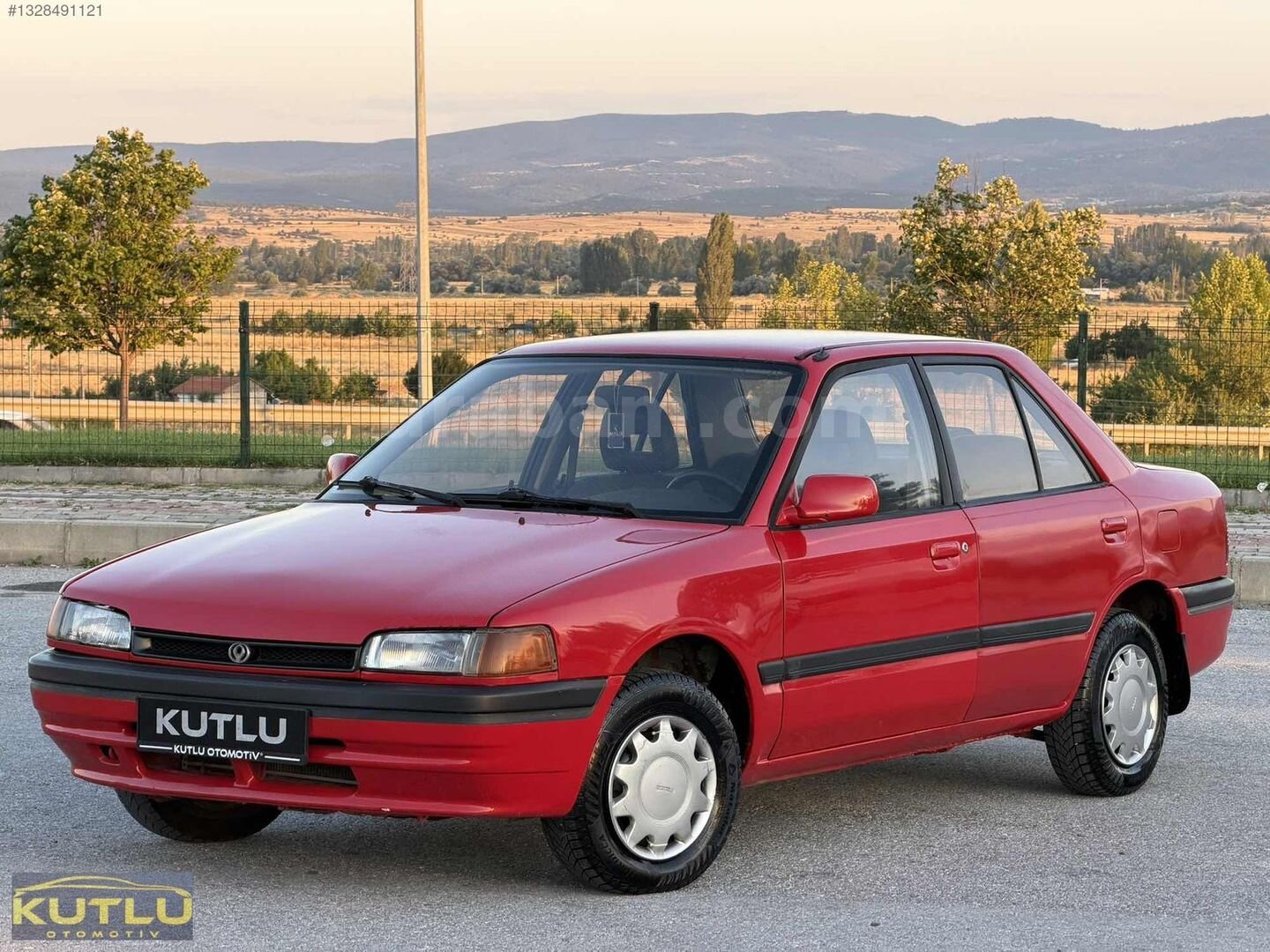 Galeriden Mazda 323 1.6 GLX 1994 Model Kütahya 244.000 km Kırmızı 3