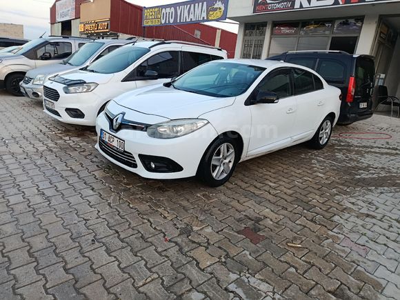 Galeriden Renault Fluence 1.5 dCi Joy 2015 Model Van