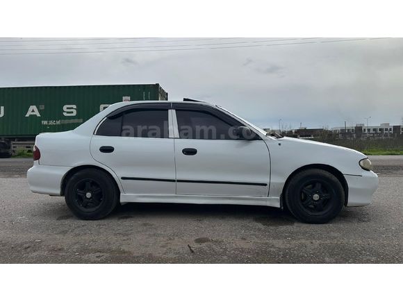 Sahibinden Hyundai Accent 1.3 GLS 1998 Model Sakarya
