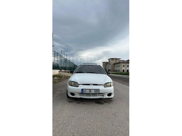 Sahibinden Hyundai Accent 1.3 GLS 1998 Model Sakarya
