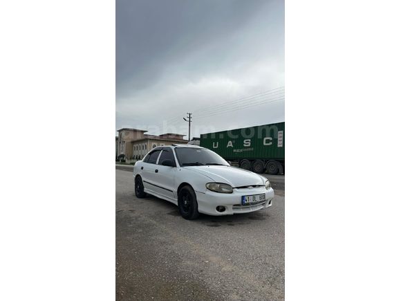 Sahibinden Hyundai Accent 1.3 GLS 1998 Model Sakarya